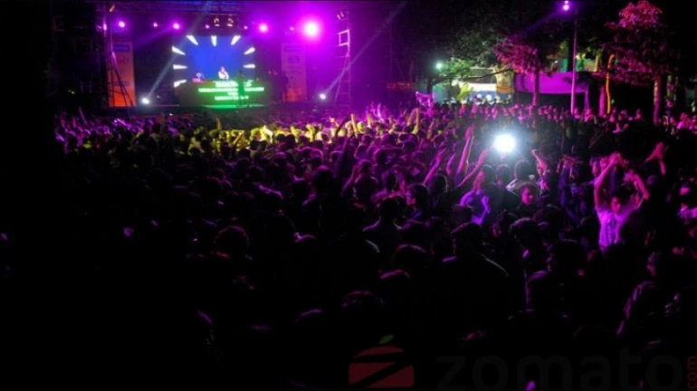 नए साल के मौके पर होटल, पब और रेस्टोरेंट को रात 11:30 बजे के बाद खोलने की अनुमति नहीं नए साल के मौके पर होटल, पब और रेस्टोरेंट को रात 11:30 बजे के बाद खोलने की अनुमति नहीं