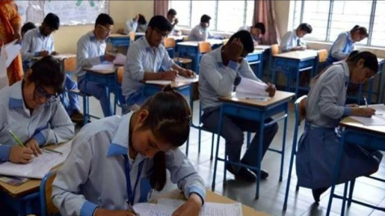 पुणे नगर निगम ने 3 जनवरी से स्कूलों को फिर से खोलने का फैसला किया पुणे नगर निगम ने 3 जनवरी से स्कूलों को फिर से खोलने का फैसला किया