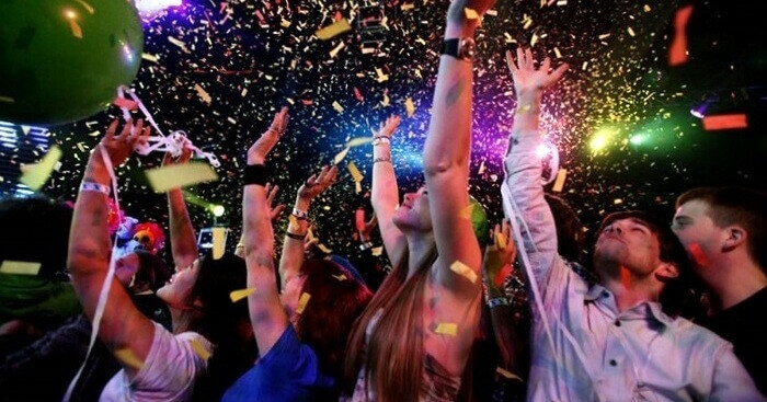 New Year Celebration Maharashtra Govt Issues New Guidelines For New Year Celebrations