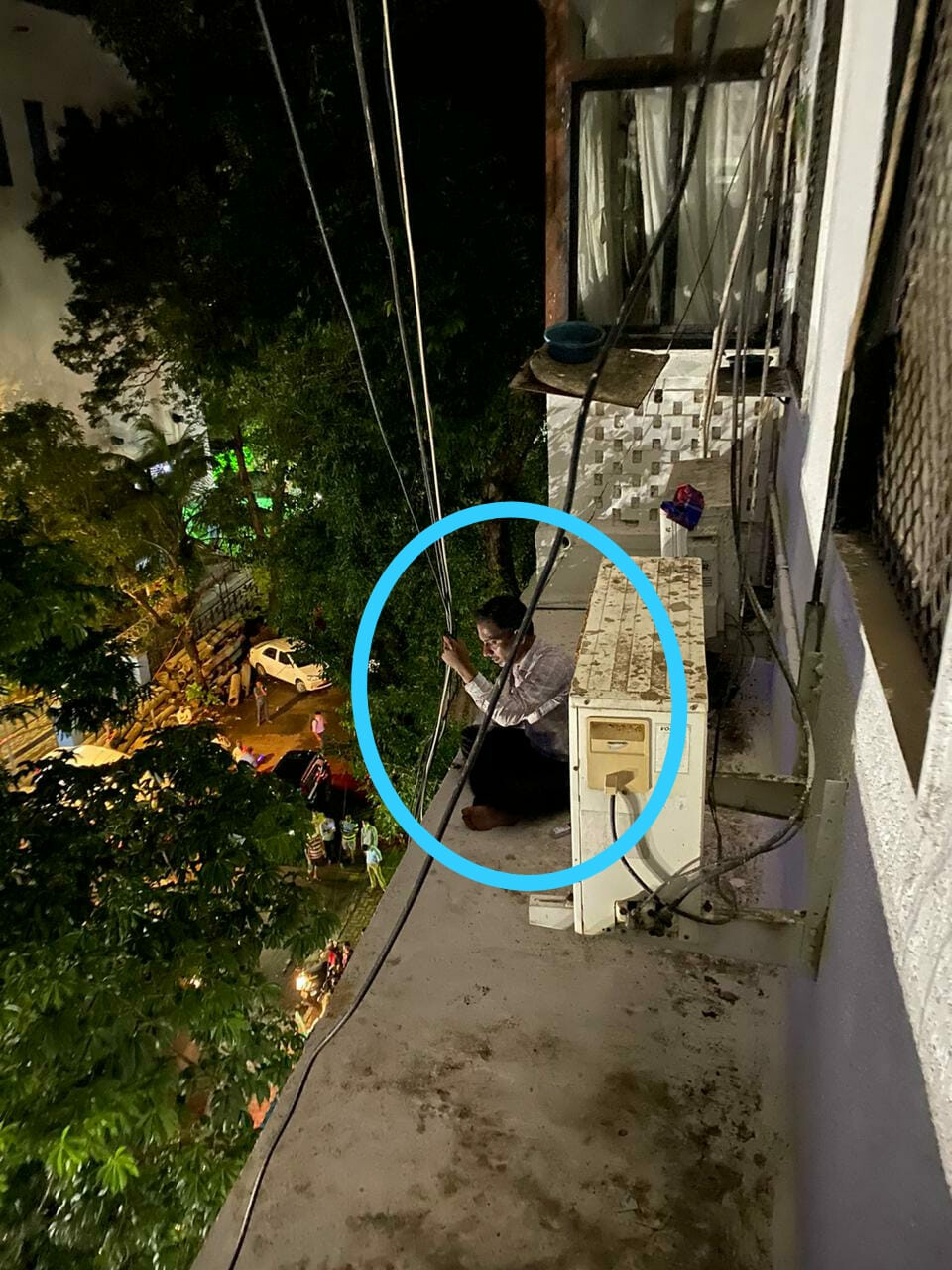 आमदार निवासस्थानी आत्महत्येचा प्रयत्न करणाऱ्या शिक्षकाला अखेर अटक