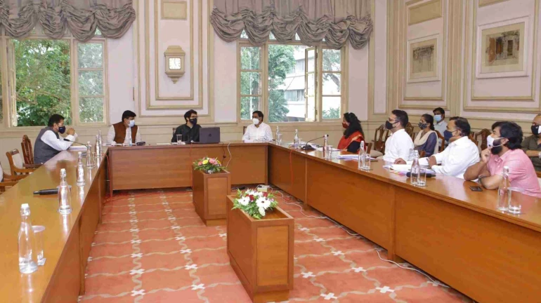 समुद्र पर्यटनाची मजा वाढणार, ‘बीच शॅक’ धोरणाला मंजुरी समुद्र पर्यटनाची मजा वाढणार, ‘बीच शॅक’ धोरणाला मंजुरी