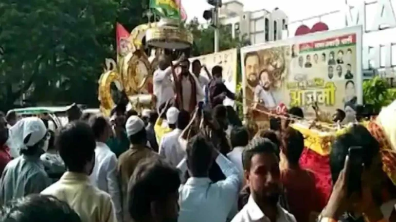 “अबू आझमी ठाकरे सरकारचा जावई असेल तर…”, भाजपची कारवाईची मागणी “अबू आझमी ठाकरे सरकारचा जावई असेल तर…”, भाजपची कारवाईची मागणी