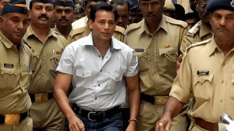 “Don't shift from Taloja Jail”, Abu Salem's move to High Court; Claims that life is in danger “Don't shift from Taloja Jail”, Abu Salem's move to High Court; Claims that life is in danger