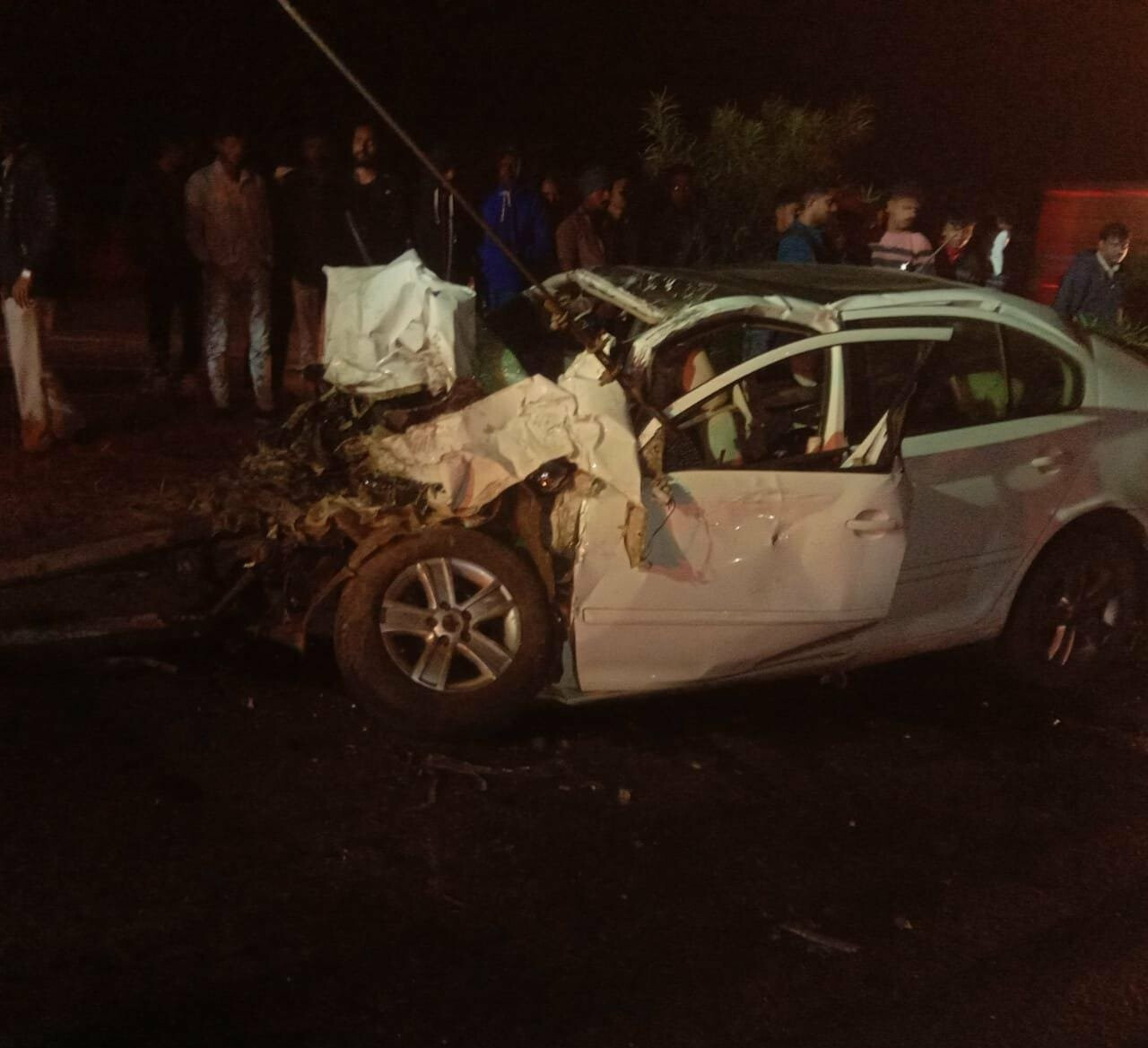 Mumbai-Ahmedabad highway: 4 Dead In Car-Bus Collision Near Palghar