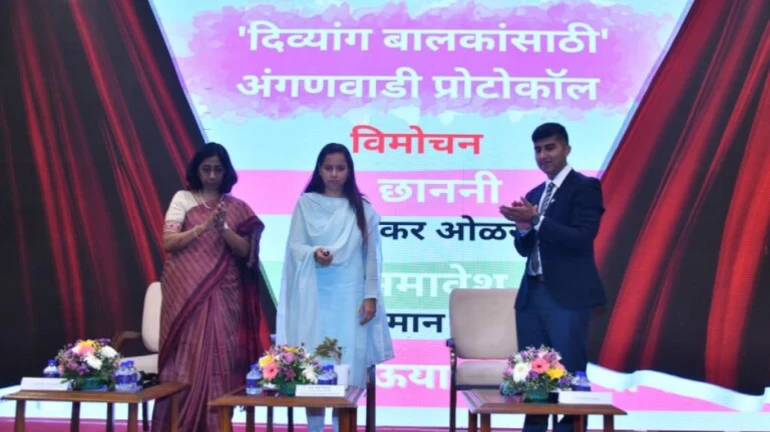 मंत्री अदिति तटकरे ने दिव्यांग बच्चों के लिए ‘आंगनवाड़ी प्रोटोकॉल’ जारी किया मंत्री अदिति तटकरे ने दिव्यांग बच्चों के लिए ‘आंगनवाड़ी प्रोटोकॉल’ जारी किया