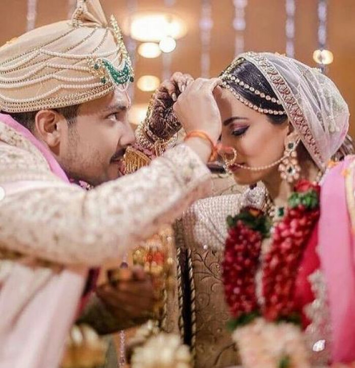 Photos From Aditya Narayan And Shweta Agarwal S Wedding In Mumbai Find rules, history and much more about these temples. photos from aditya narayan and shweta