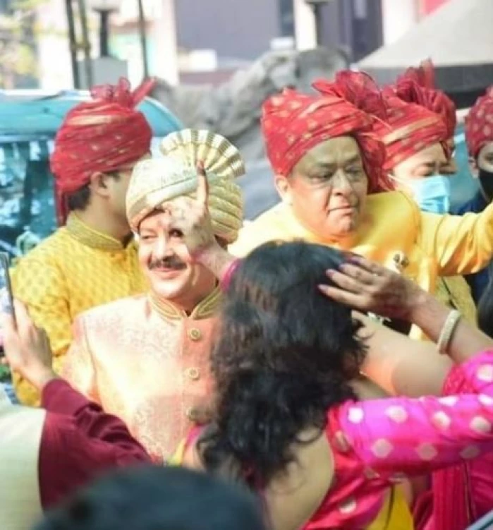 Photos from Aditya Narayan and Shweta Agarwal's wedding in Mumbai