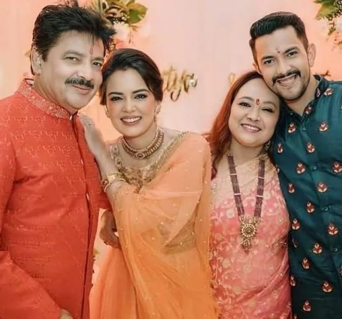 Photos from Aditya Narayan and Shweta Agarwal's wedding in Mumbai