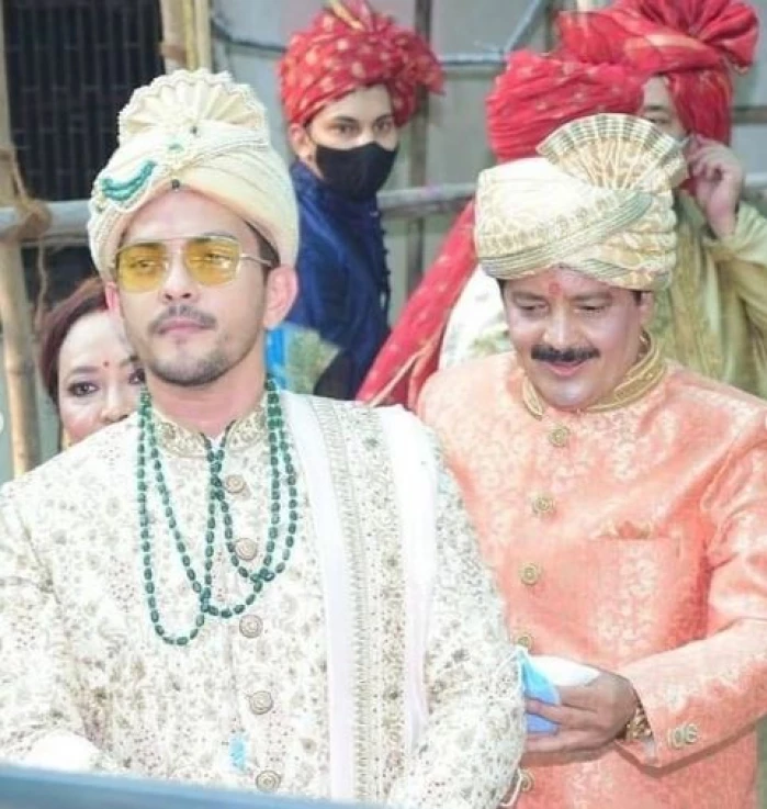 Photos from Aditya Narayan and Shweta Agarwal's wedding in Mumbai