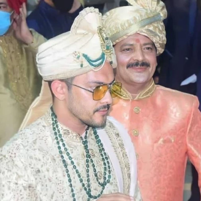 Photos from Aditya Narayan and Shweta Agarwal's wedding in Mumbai