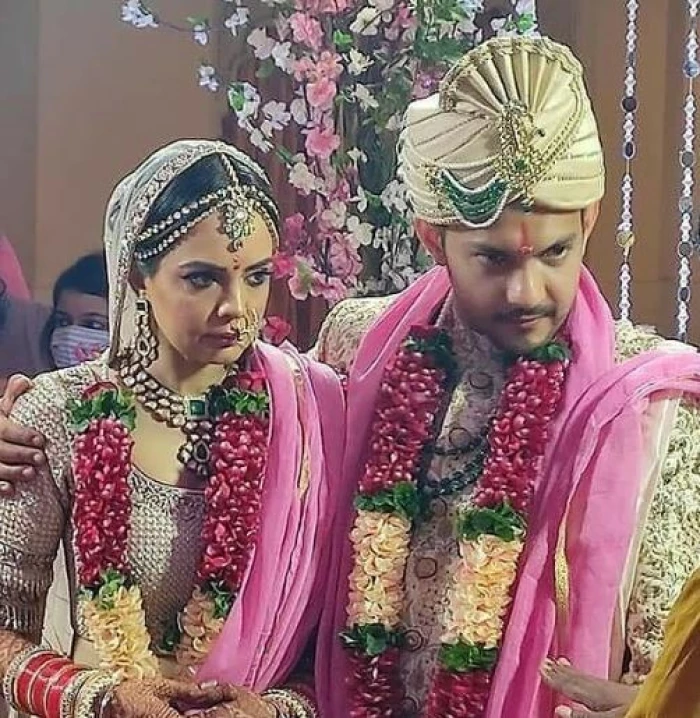 Photos from Aditya Narayan and Shweta Agarwal's wedding in Mumbai