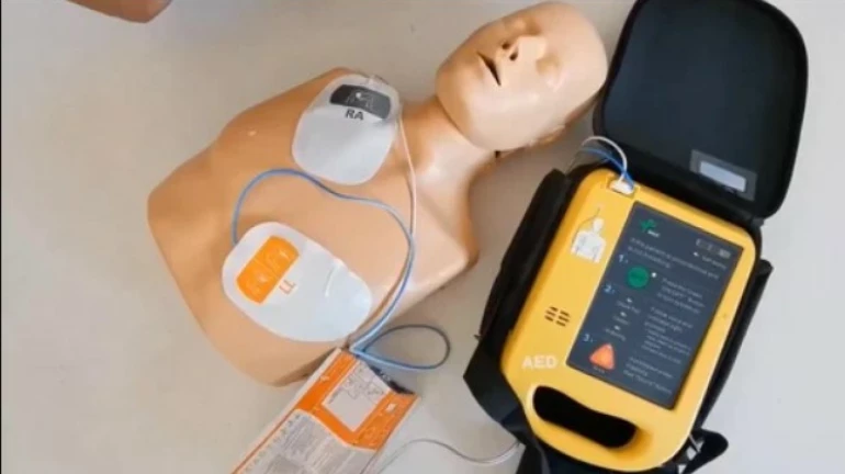 188 AED machines to be installed at railway and metro stations 188 AED machines to be installed at railway and metro stations