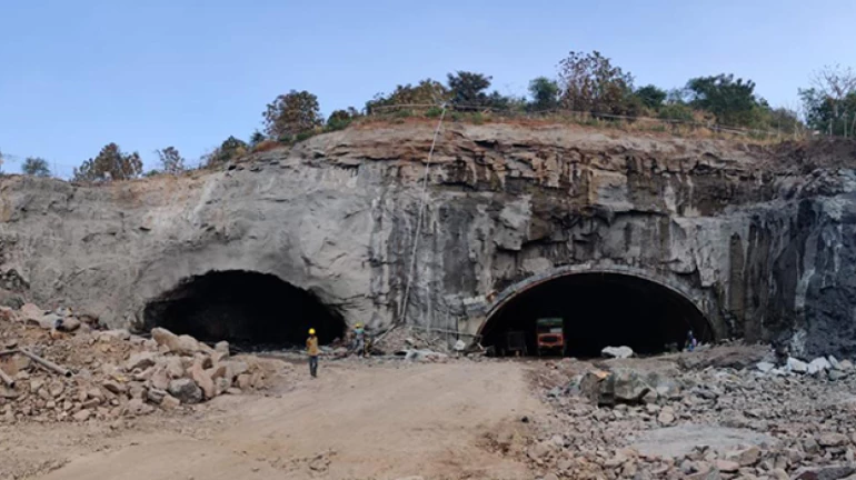 ऐरोली कटाई नाका पहाड़ी के पास बनेगी सुरक्षा दीवार ऐरोली कटाई नाका पहाड़ी के पास बनेगी सुरक्षा दीवार