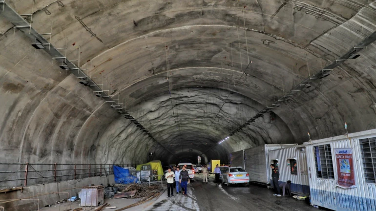 Work on Airoli-Katai elevated road, Shilphata bridge in final stage
