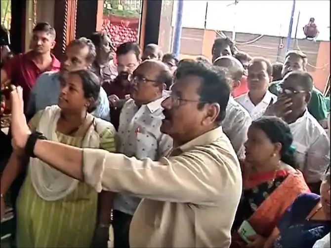 कांदिवली : कपोल विद्यानिधी शाळेत अजान लावल्याने वाद, पालकांचे आंदोलन