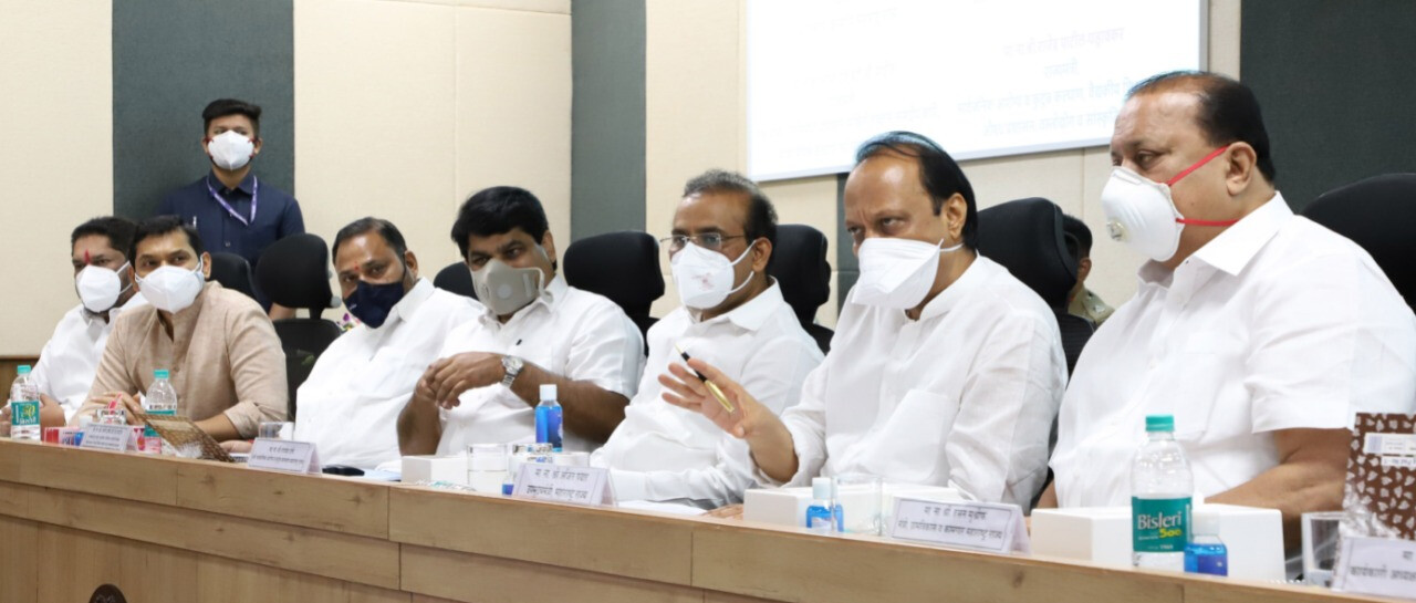 कोल्हापुरात निर्बंधांची कडक अंमलबजावणी करा, अजित पवारांचे निर्देश