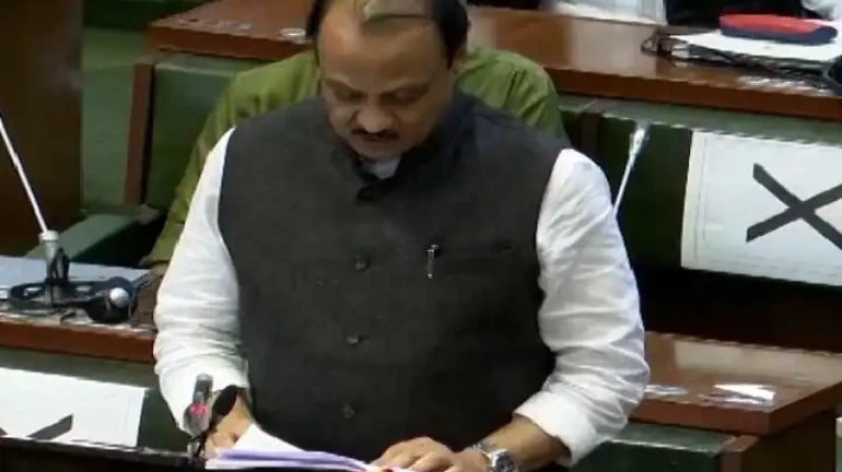 Maharashtra Budget 2024: महिलांना वर्षाला 3 गॅस सिलिंडर मोफत मिळणार Maharashtra Budget 2024: महिलांना वर्षाला 3 गॅस सिलिंडर मोफत मिळणार