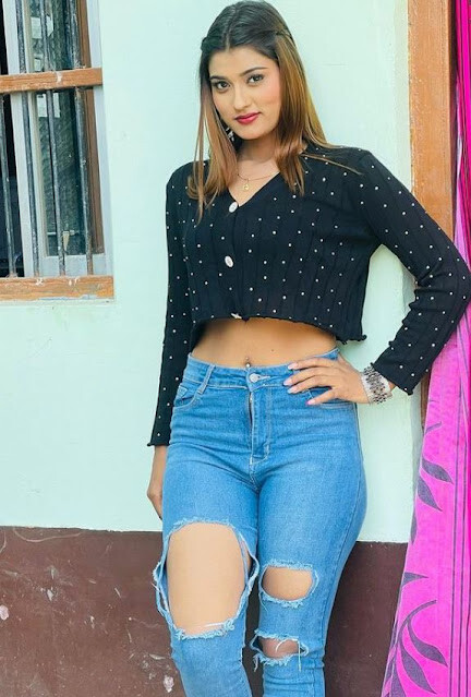 Bhojpuri actress Akanksha Dubey commits suicide; Hair stylist reveals details before her suicide