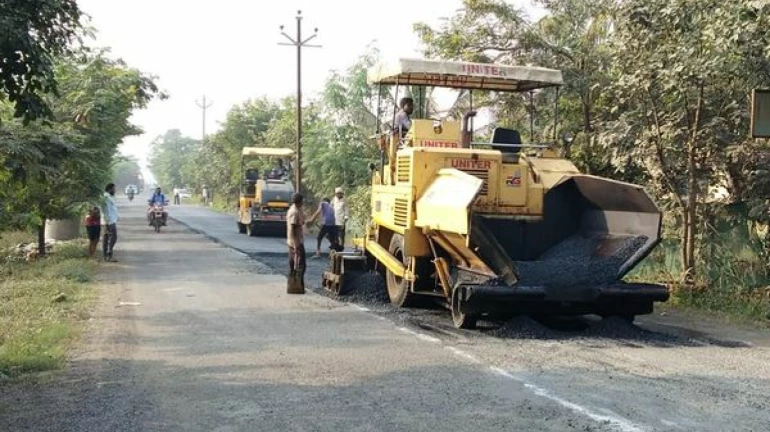 अलीबाग-रोहा सड़क का काम समय पर पूरा होगा अलीबाग-रोहा सड़क का काम समय पर पूरा होगा