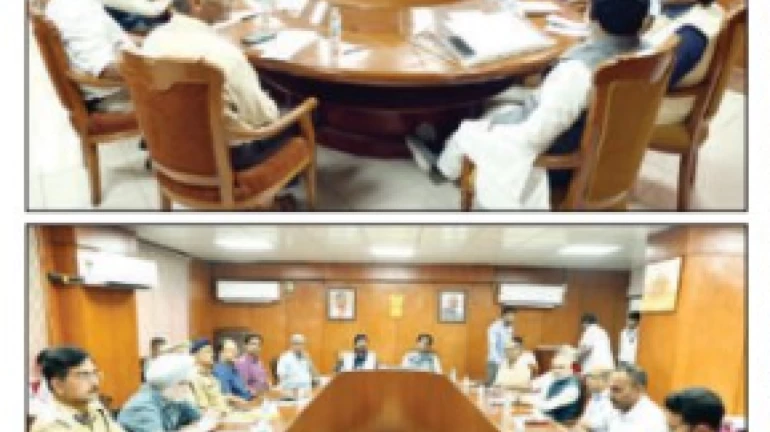 मुंबई - महापरिनिर्वाण दिवस के लिए मध्य रेलवे, पश्चिम रेलवे की तैयारी मुंबई - महापरिनिर्वाण दिवस के लिए मध्य रेलवे, पश्चिम रेलवे की तैयारी