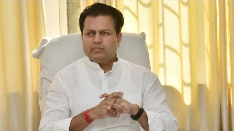 इंधनाचे दर आणखी भडकणार- अमित देशमुख इंधनाचे दर आणखी भडकणार- अमित देशमुख