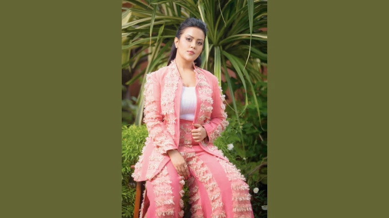 Mumbai roads and metro are not at par with Nagpur, says Amruta Fadnavis Mumbai roads and metro are not at par with Nagpur, says Amruta Fadnavis