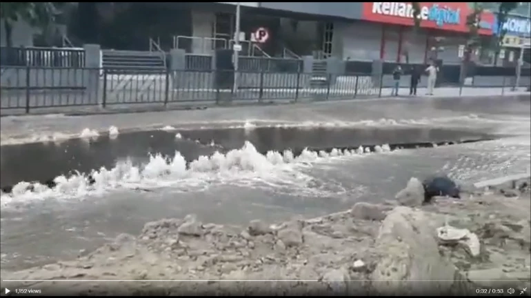 Mumbai: Water Pipeline Explodes At Andheri; Watch Video Here
