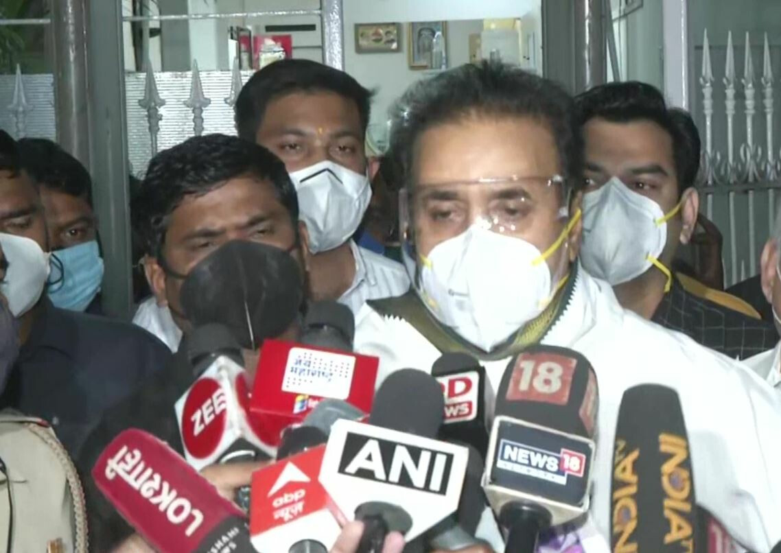 सीबीआयच्या छाप्यानंतर अनिल देशमुखांची पहिली प्रतिक्रिया, म्हणाले…