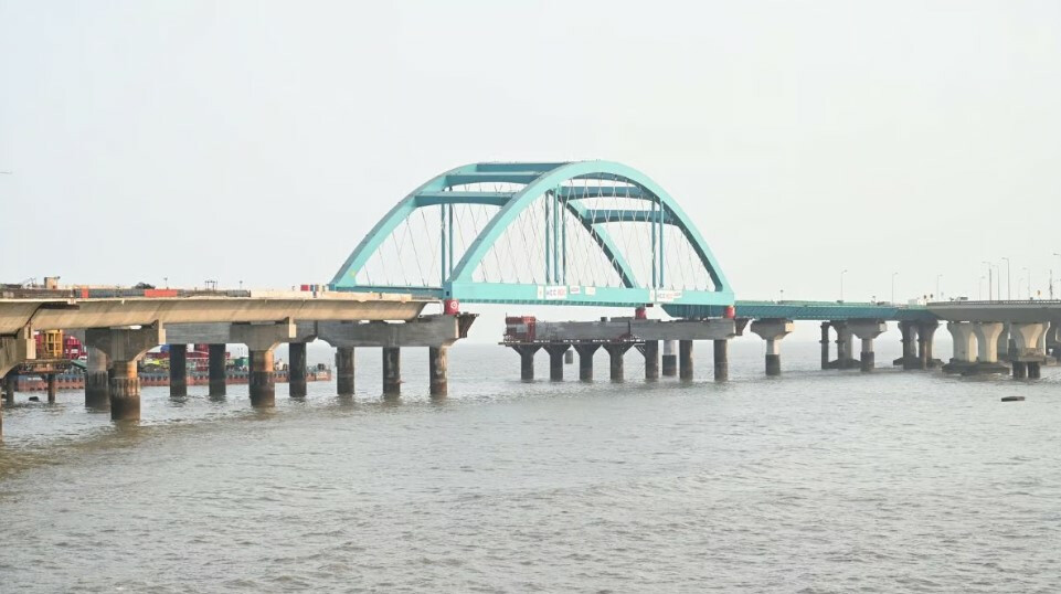 12 सप्टेंबरला कोस्टल रोडचा बोस्ट्रिंग आर्क ब्रिज खुला होणार