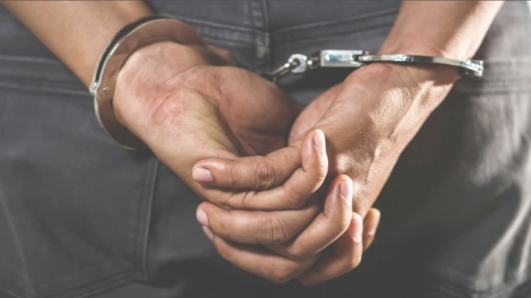 मुंबई हवाई अड्डे पर DRI ने 4.7 किलोग्राम कोकीन जब्त की, 5 गिरफ्तार मुंबई हवाई अड्डे पर DRI ने 4.7 किलोग्राम कोकीन जब्त की, 5 गिरफ्तार