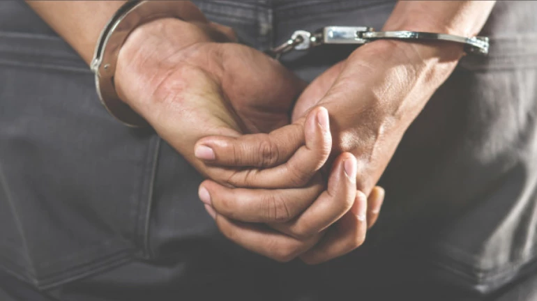 Two Drunk Passengers Arrested for Abusing Crew on IndiGo Flight in Mumbai Two Drunk Passengers Arrested for Abusing Crew on IndiGo Flight in Mumbai