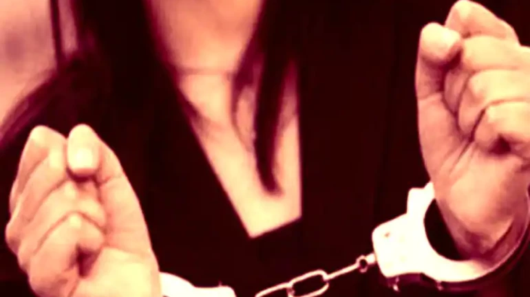 सावधान इंडिया, क्राईम पेट्रोलमध्ये काम करणाऱ्या अभिनेत्रींना चोरीप्रकरणी अटक सावधान इंडिया, क्राईम पेट्रोलमध्ये काम करणाऱ्या अभिनेत्रींना चोरीप्रकरणी अटक