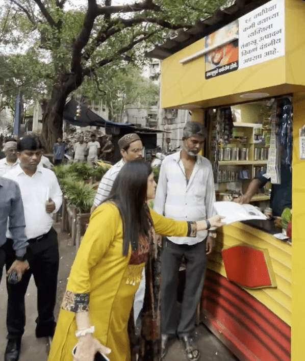 Mumbai: Bhide Directs Strict Action Against Footpath Encroachments During ‘Pedestrian First’ Drive