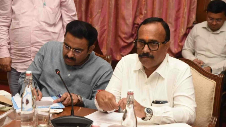सरकार OBC समुदाय के हितों की रक्षा के लिए प्रतिबद्ध-अन्य पिछड़ा बहुजन कल्याण मंत्री अतुल सावे सरकार OBC समुदाय के हितों की रक्षा के लिए प्रतिबद्ध-अन्य पिछड़ा बहुजन कल्याण मंत्री अतुल सावे