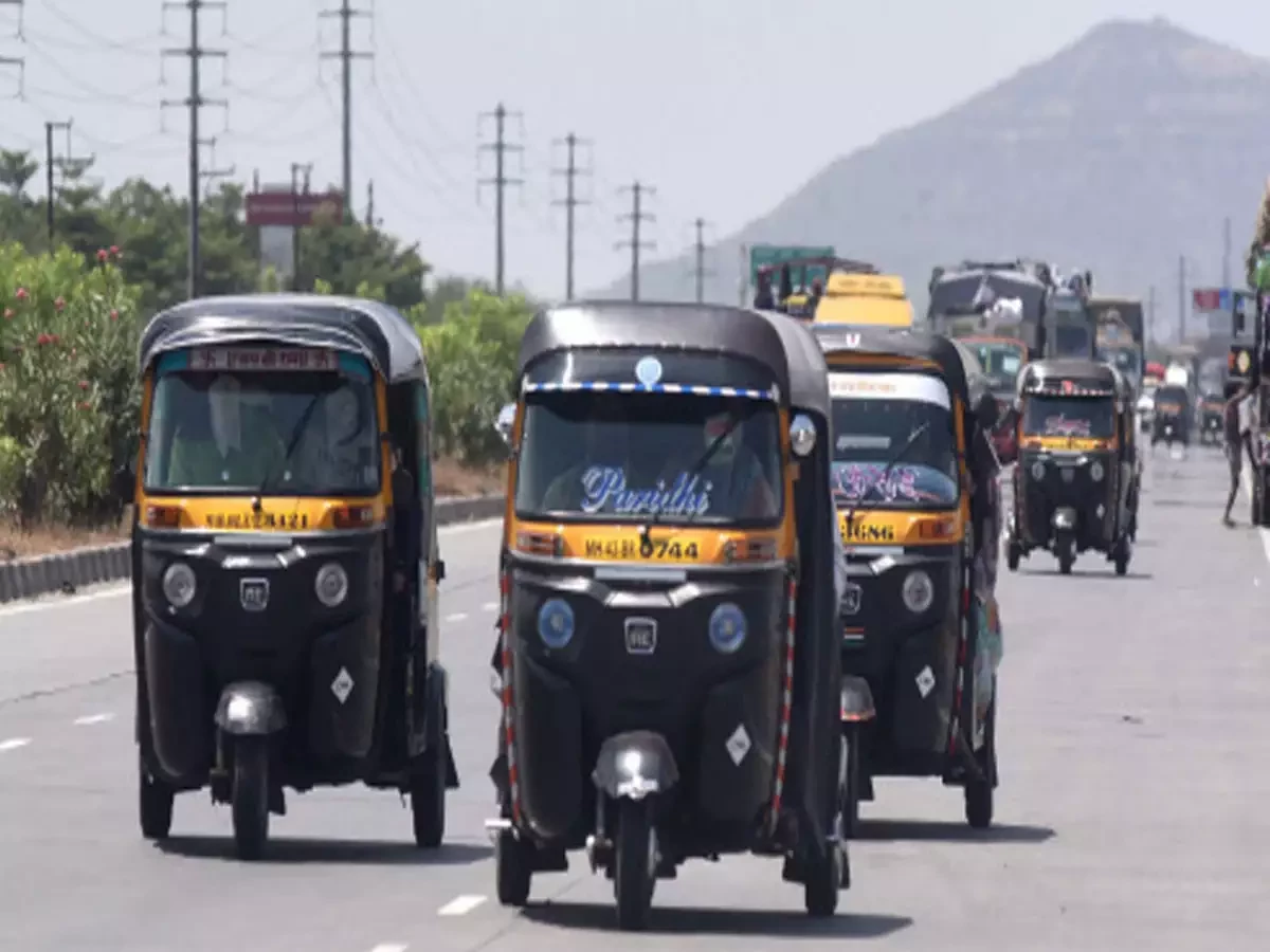 रिक्शा की आयु सीमा में बदलाव, 15 साल से अधिक पुराने रिक्शा पर प्रतिबंध