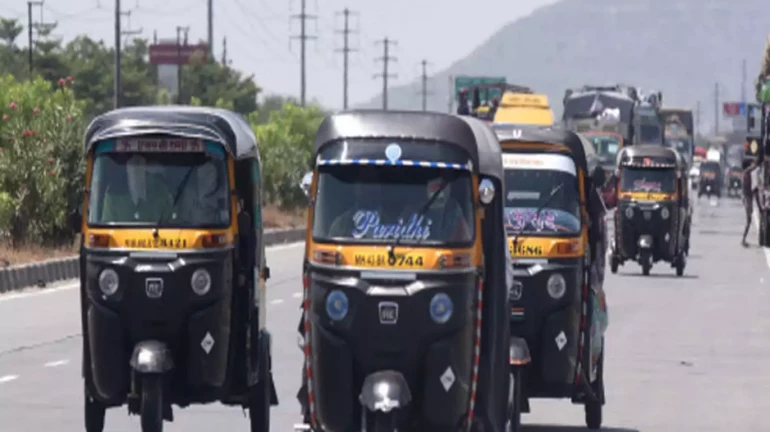 रिक्शा की आयु सीमा में बदलाव, 15 साल से अधिक पुराने रिक्शा पर प्रतिबंध रिक्शा की आयु सीमा में बदलाव, 15 साल से अधिक पुराने रिक्शा पर प्रतिबंध