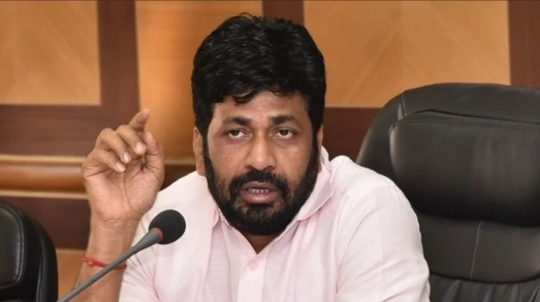 Former Minister Bachchu Kadu Acquitted in 13-Year-Old Assault Case Former Minister Bachchu Kadu Acquitted in 13-Year-Old Assault Case