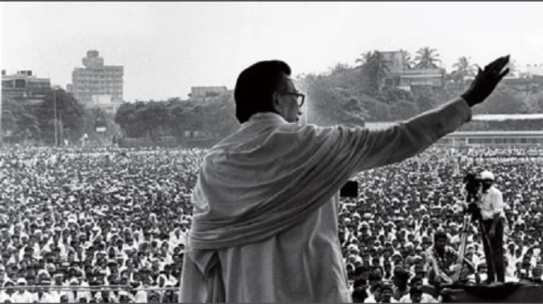 बाळासाहेब ठाकरेंनी दसरा मेळाव्याचा वारसा मराठी माणसांसाठी कसा निर्माण केला? बाळासाहेब ठाकरेंनी दसरा मेळाव्याचा वारसा मराठी माणसांसाठी कसा निर्माण केला?