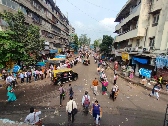 पाहा : मुंबईतील बंद फोटोच्या माध्यमातून...
