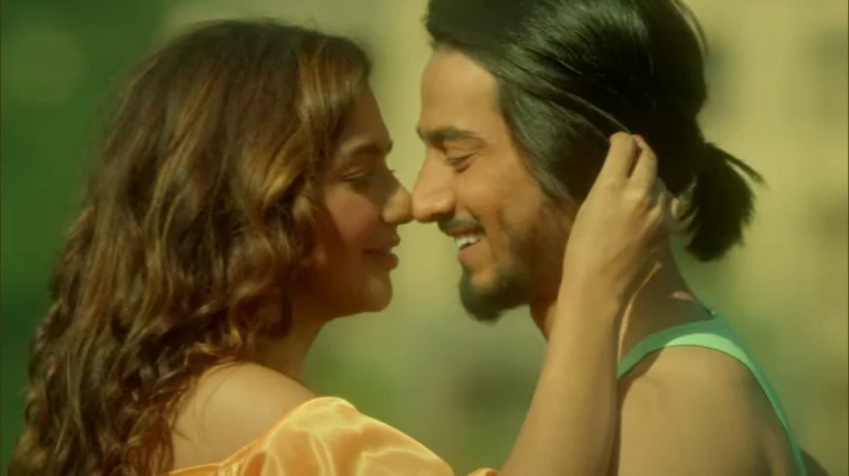 ’बैंग बैंग' की कास्ट मिस्टर फैसू और रूही सिंह ने जयपुर में अलग अंदाज में किया फिल्म का प्रमोशन ’बैंग बैंग' की कास्ट मिस्टर फैसू और रूही सिंह ने जयपुर में अलग अंदाज में किया फिल्म का प्रमोशन