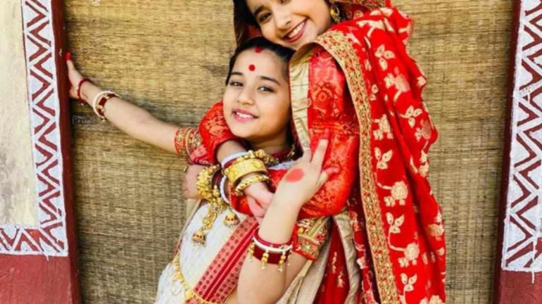 Chahat Tewani and Aura Bhatnagar become good friends on the sets of Barrister Babu Chahat Tewani and Aura Bhatnagar become good friends on the sets of Barrister Babu