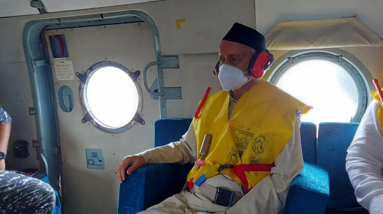 Maharashtra Governor tours flood-hit districts; "VIP visits hamper relief efforts," slams Sharad Pawar Maharashtra Governor tours flood-hit districts; "VIP visits hamper relief efforts," slams Sharad Pawar