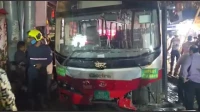 BEST Bus Accident: 1 Injured, Parked Vehicles Damaged in Mishap in Bhandup BEST Bus Accident: 1 Injured, Parked Vehicles Damaged in Mishap in Bhandup