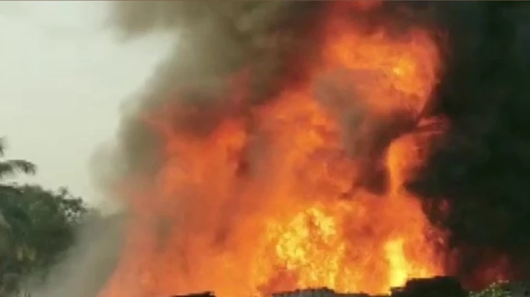 Cylinder Blast in Versova, 4 people injured Cylinder Blast in Versova, 4 people injured