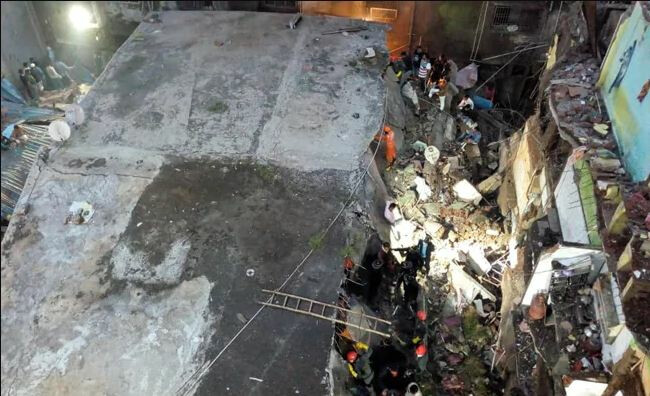 Bhiwandi Building Collapse : 5 lakh compensation announced, toll climbs to 20