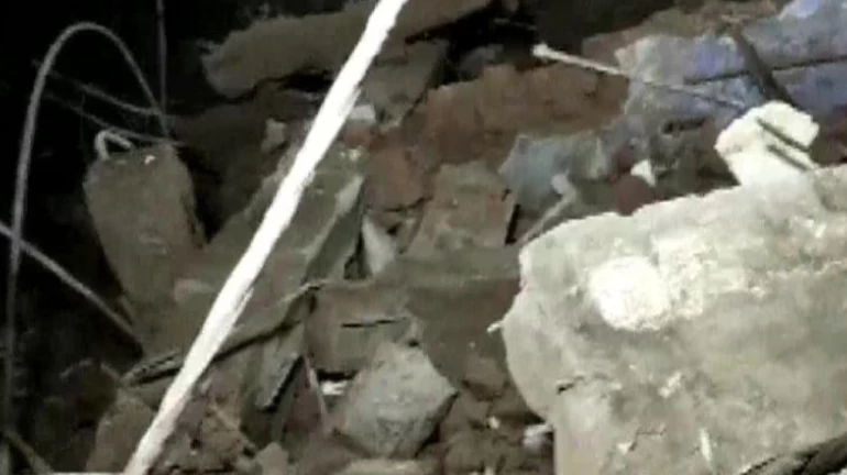Building collapses in Bhiwandi; rescue operations underway Building collapses in Bhiwandi; rescue operations underway
