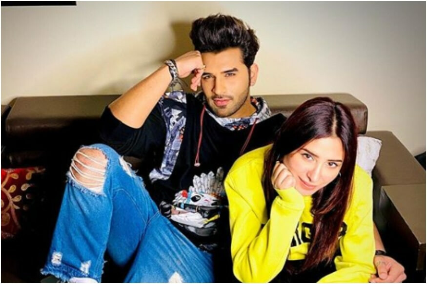 Valentine's day special: Relationships that bloomed in Bigg Boss' house