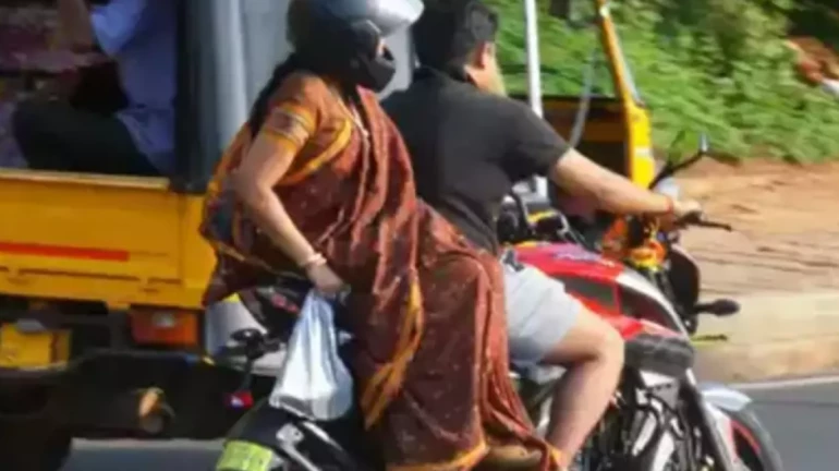 नवरात्रि के दौरान नए वाहनों के पंजीकरण में 24 प्रतिशत की वृद्धि नवरात्रि के दौरान नए वाहनों के पंजीकरण में 24 प्रतिशत की वृद्धि