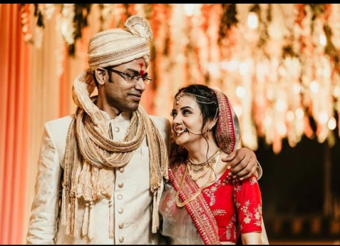 'Mast Aadmi' Biswa Kalyan Rath Marries actress Sulagna Panigrahi