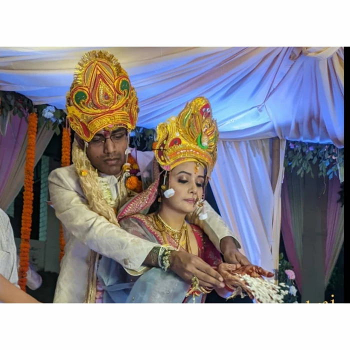 'Mast Aadmi' Biswa Kalyan Rath Marries actress Sulagna Panigrahi